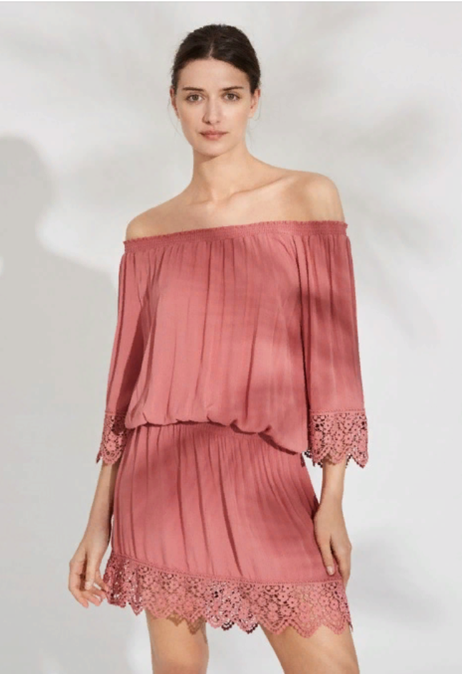 Ysabel Mora 85750 Ysabel Mora 85750