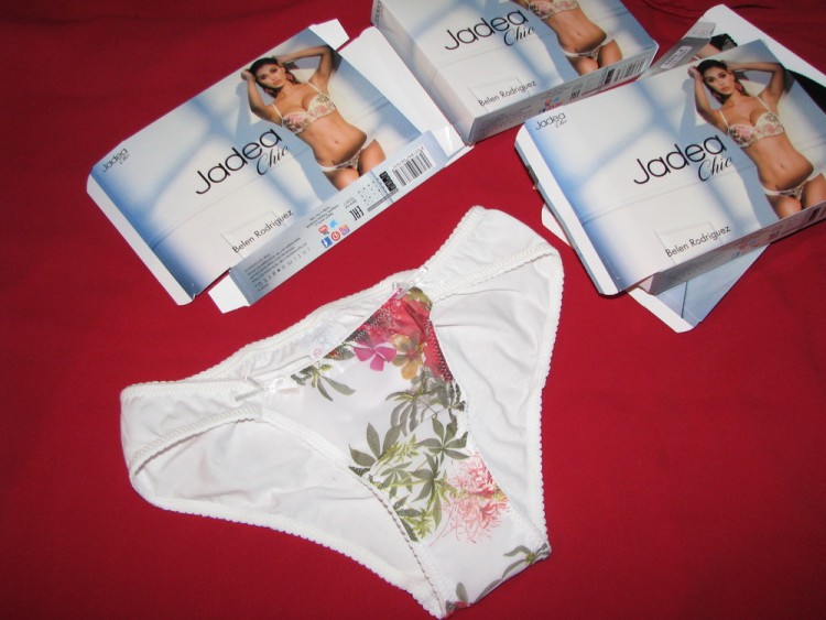 Трусы женские Jadea 6763