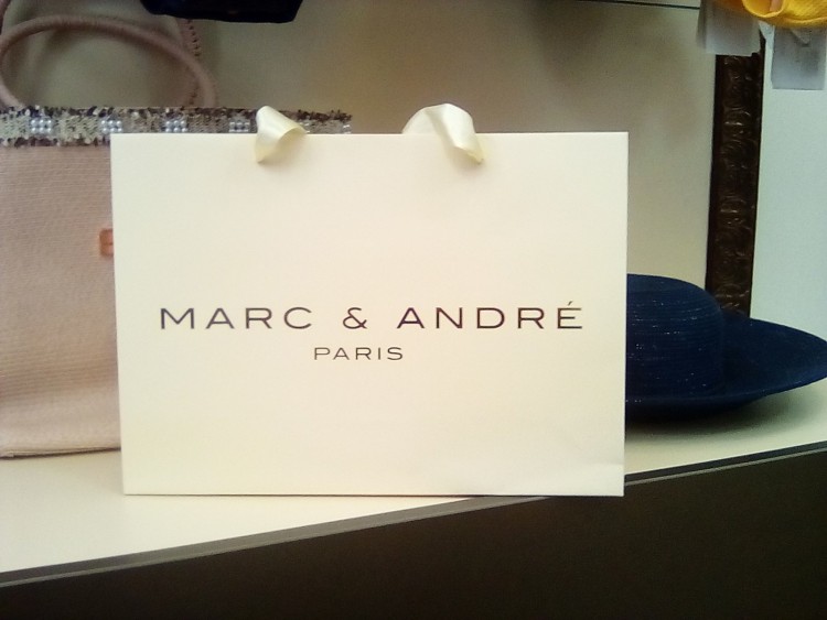 Пакет картон Marc & André Пакет картон Marc & André